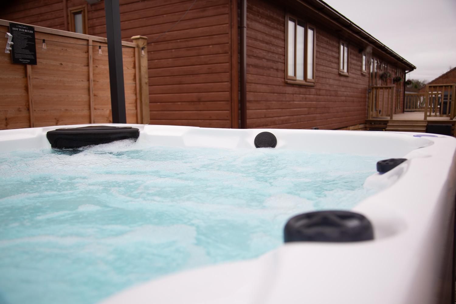 3 Bedroom Lodge With Hot Tub Йорк Екстериор снимка